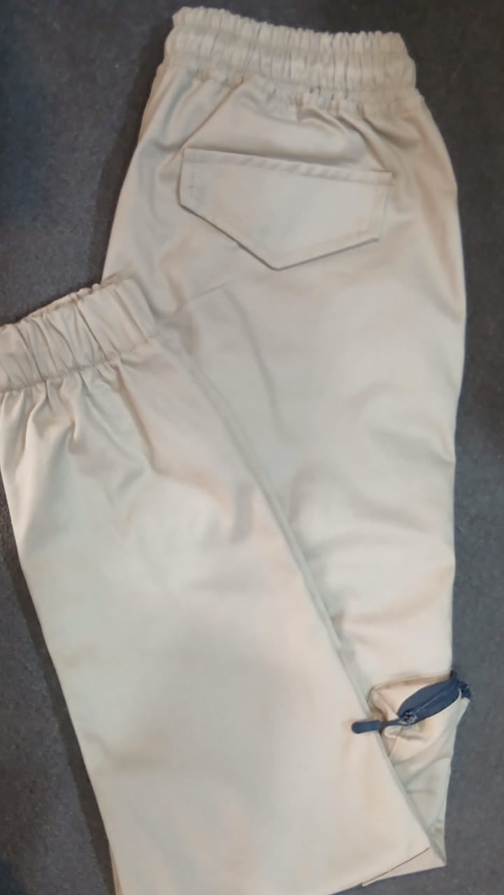 Men's Loose Bottom Cargo Trouser | 100% cotton | 6 Pockets
